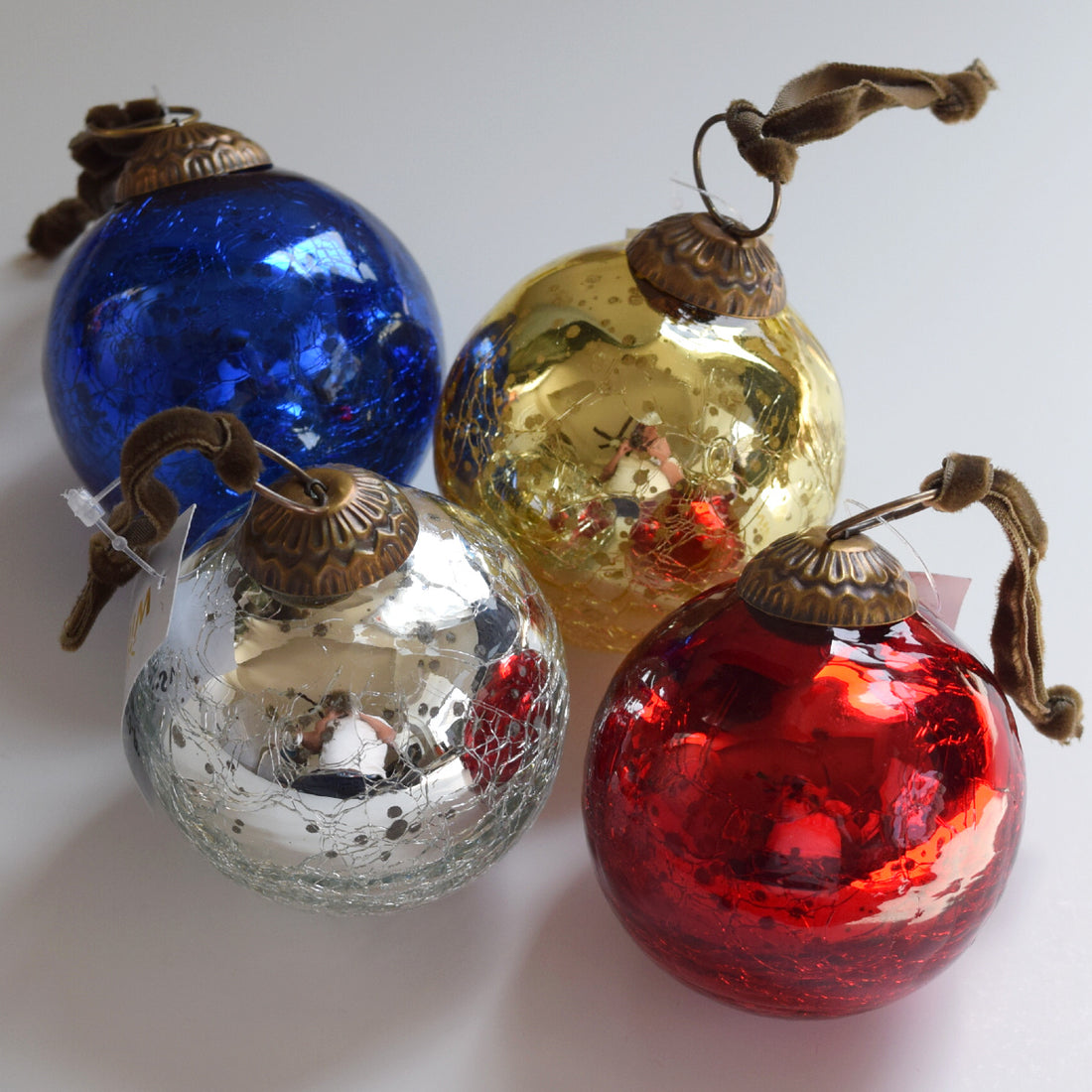 Mercury Glass Ornaments: Adding Vintage Charm to Your Christmas Tree